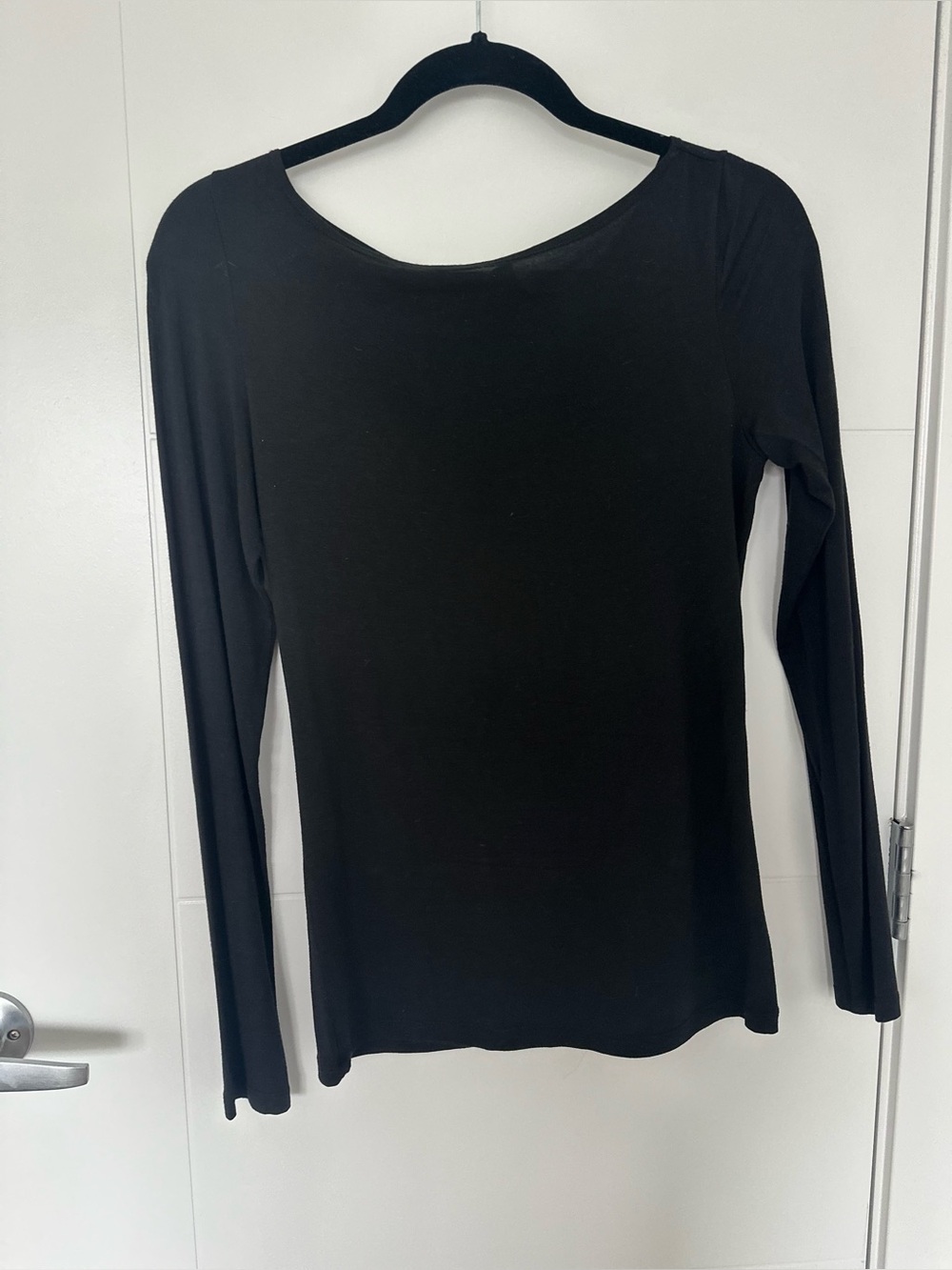 Sarah Pacini Black Long Sleeve Slim Modal Crewneck Top